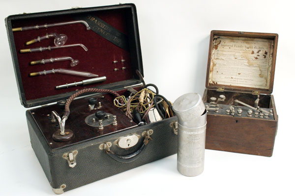 Electrotherapy device